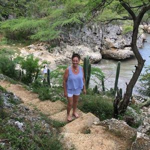 Meet your Posher, Cindy